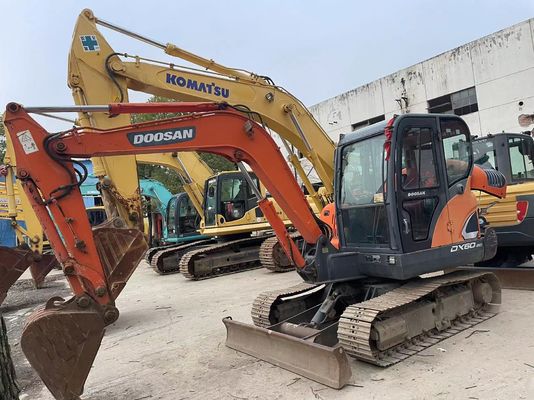 2018 год Подержанный мини экскаватор Doosan DX60-9C В отличном состоянии/Подержанный мини экскаватор Doosan для продажи