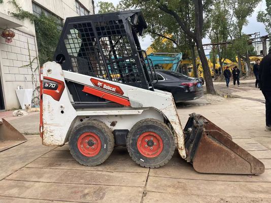 Оригинальный цвет Использованный Bodcat S70 Скид-стейдер загрузчик Эффективность использования топлива Стабильная работа