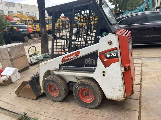 Оригинальный цвет Использованный Bodcat S70 Скид-стейдер загрузчик Эффективность использования топлива Стабильная работа