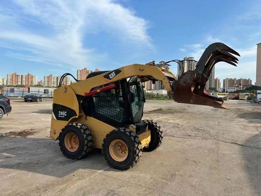 CAT 246C Оригинальный цвет Использованный скользящий рулевой погрузчик Безопасность и точность В хорошем состоянии
