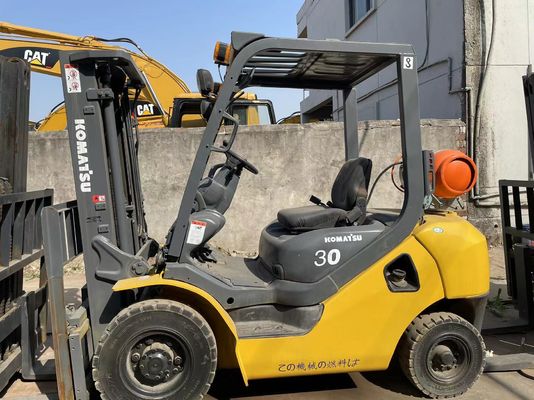 Использованный газовый вилочный погрузчик Komatsu 3 тонны