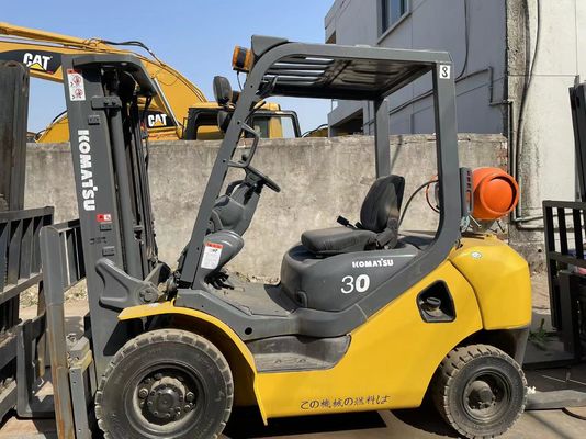 Использованный газовый вилочный погрузчик Komatsu 3 тонны