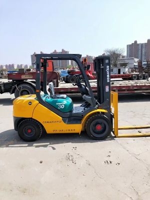 3 тонны Komatsu использованный погрузчик оригинальный Япония использованный 3 тонны погрузчик