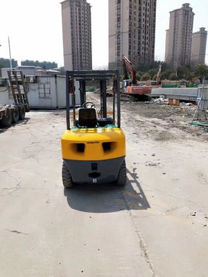 3 тонны Komatsu использованный погрузчик оригинальный Япония использованный 3 тонны погрузчик