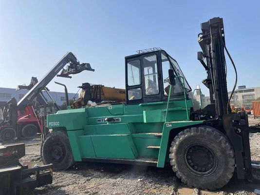 Mitsubishi F300 Подержанный вилочный погрузчик Подержанный 30 тонн Вилочный погрузчик высокой мощности
