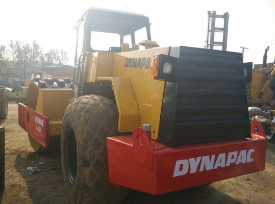 Использованный CA25 Dynapac однобарабанный ролик с стабильной работой с овцой ногой