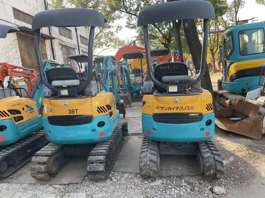 Оригинальный цвет Использованный экскаватор Kobelco U17 высокая эффективность для работы в помещении