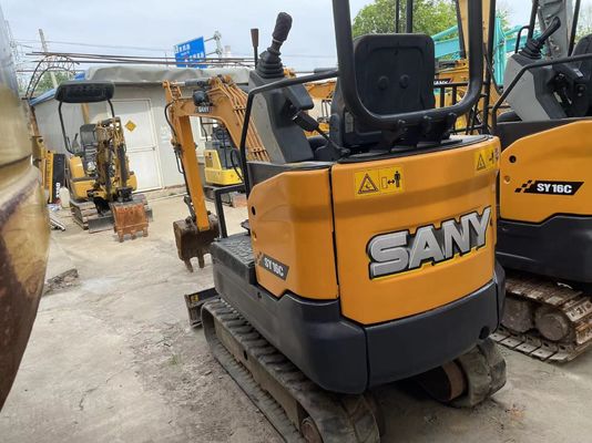 Использованный мини экскаватор SANY SY16C для работы в саду
