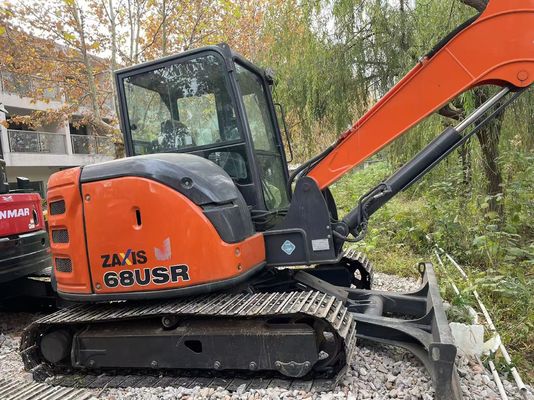 Оригинальный японский экскаватор Hitachi ZX68USR-5A в отличном состоянии.