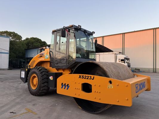 Использованный однобарабанный каток XCMG XS223J, простое управление и хорошее состояние