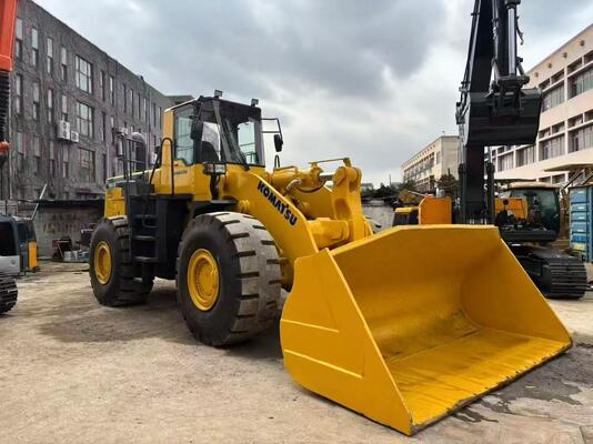 Перекрашенный колесный погрузчик Komatsu WA500-3 в отличном состоянии